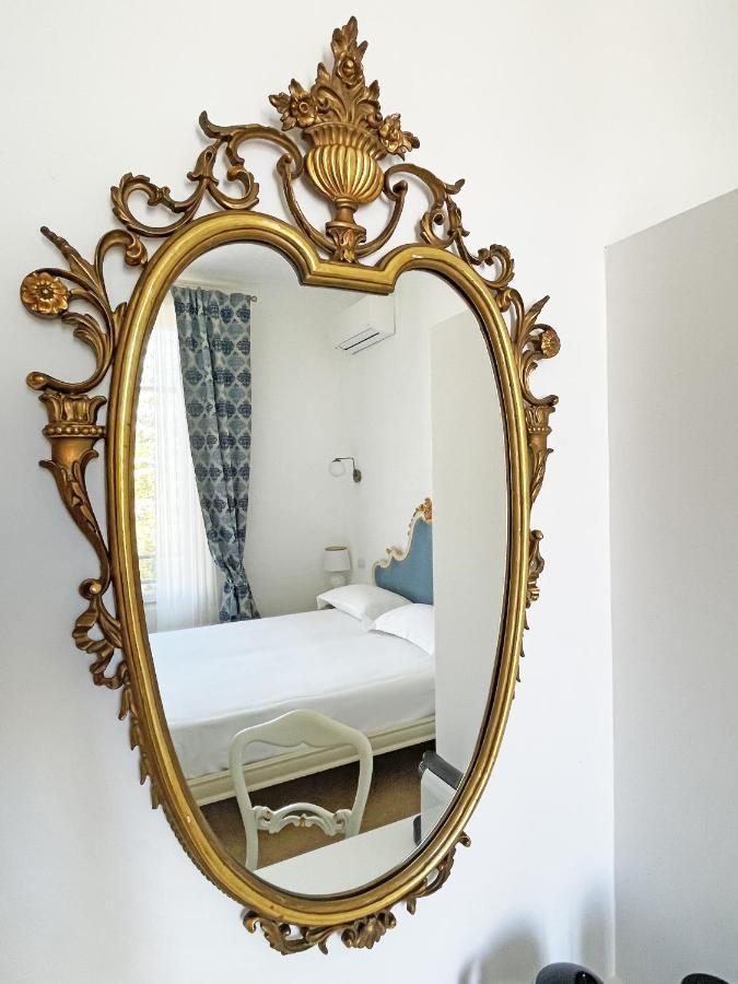 מסינה Isola - Smart Aparthotel מראה חיצוני תמונה