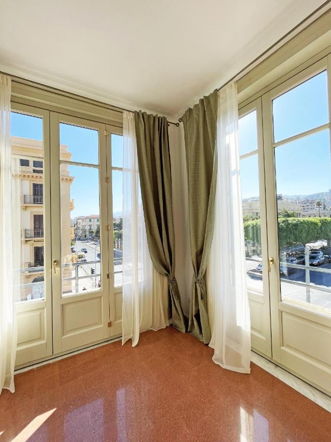 מסינה Isola - Smart Aparthotel מראה חיצוני תמונה