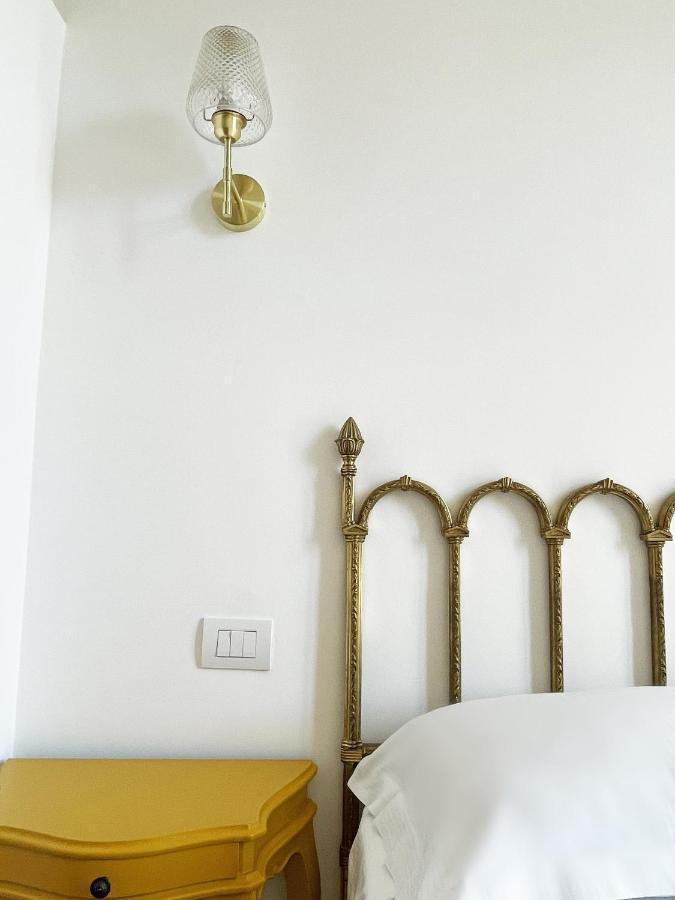 מסינה Isola - Smart Aparthotel מראה חיצוני תמונה